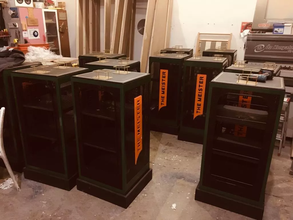 Jägermeister Ahşap & Metal Teşhir Standı